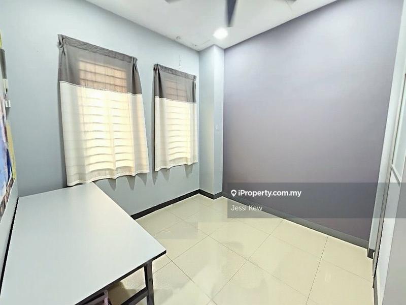 Semi-Detached House for Sale in Hijauan Residence, Ulu Langat by Jessi Kew - iProperty.com.my