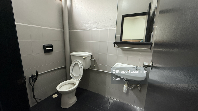 For Rent - Pelangi Apartment