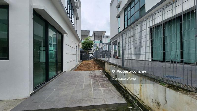 Rumah Berkembar untuk Dijual di Taman Villa Perdana, Kajang oleh Candace Wong - iProperty.com.my