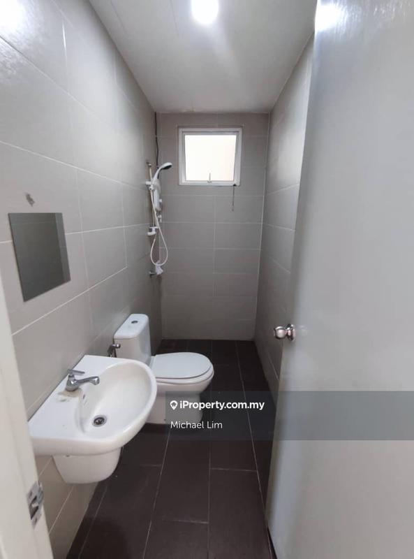 For Sale - 7 Tree Seven Residence