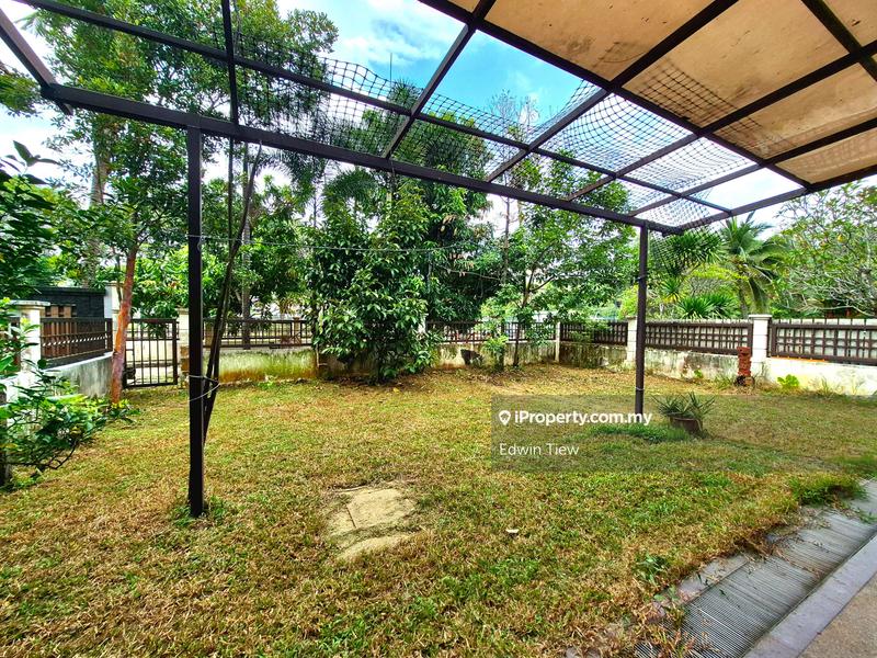 Rumah Teres 2.5-Tingkat untuk Dijual di BANDAR PUCHONG JAYA, Puchong oleh Edwin Tiew - iProperty.com.my