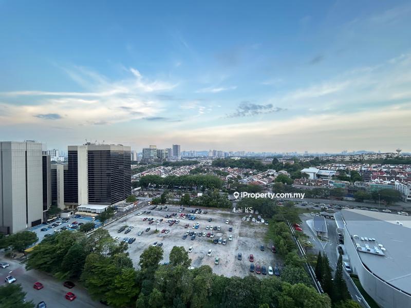 Service Residence for Sale in Isola by Lai KS - iProperty.com.my