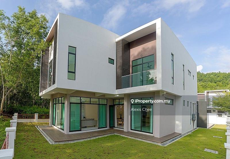 Bungalow House for Sale in Hilltop Mansions, Meru Valley Golf Resort, Ipoh by Alexis Chee - iProperty.com.my