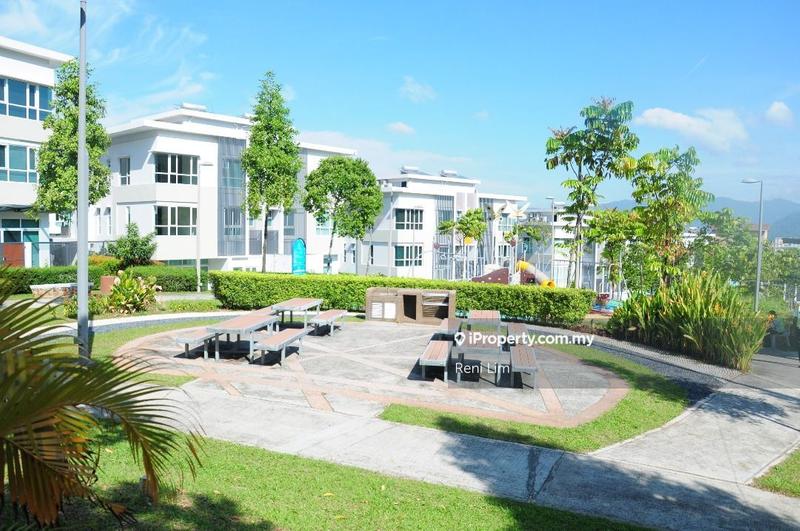 Rumah Berkembar untuk Dijual di Rafflesia, Damansara Perdana, Petaling Jaya, PJ, Damansara Perdana oleh Reni Lim - iProperty.com.my