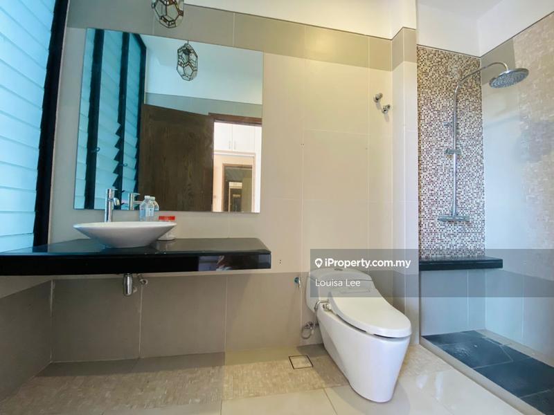Bungalow House for Sale in Kota Kemuning, Shah Alam by Louisa Lee - iProperty.com.my