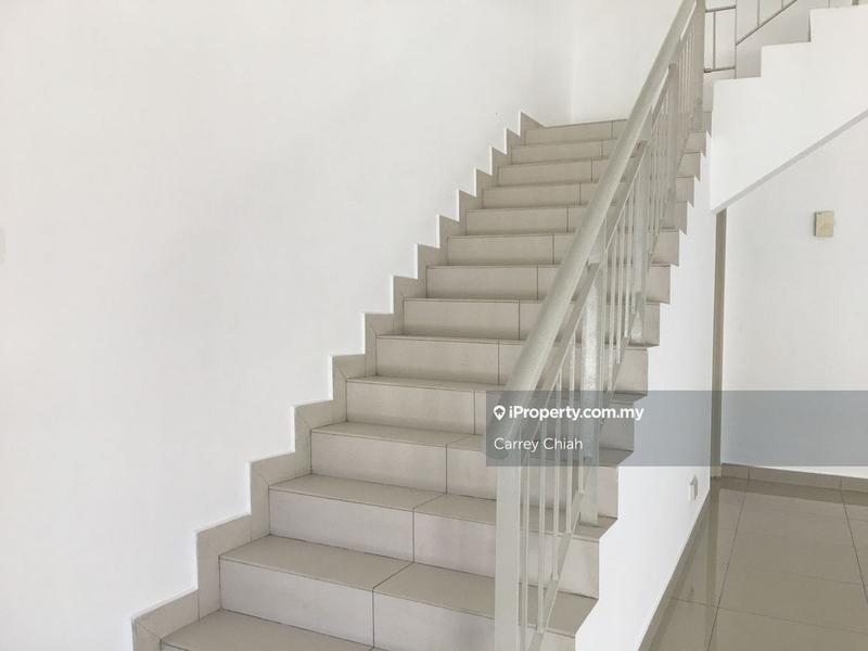2-storey Terraced House for Sale in Lake Side Residece Puchong, Puchong by Carrey Chiah - iProperty.com.my