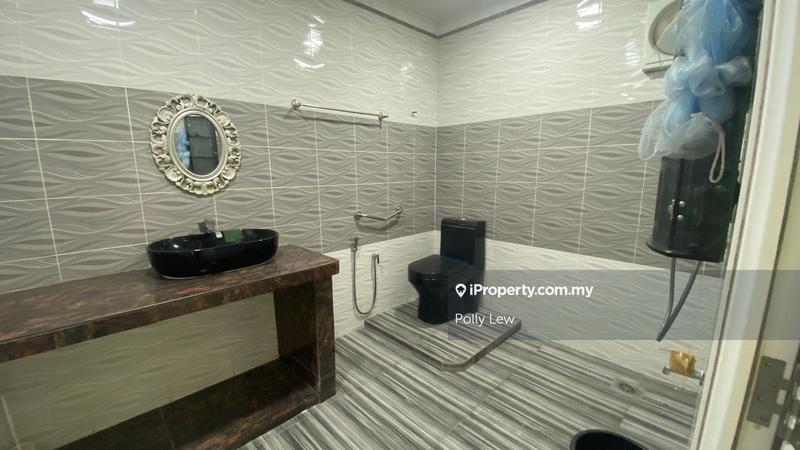 Rumah Teres 2-Tingkat untuk Dijual di Saujana Impian, Kajang oleh Polly Lew - iProperty.com.my