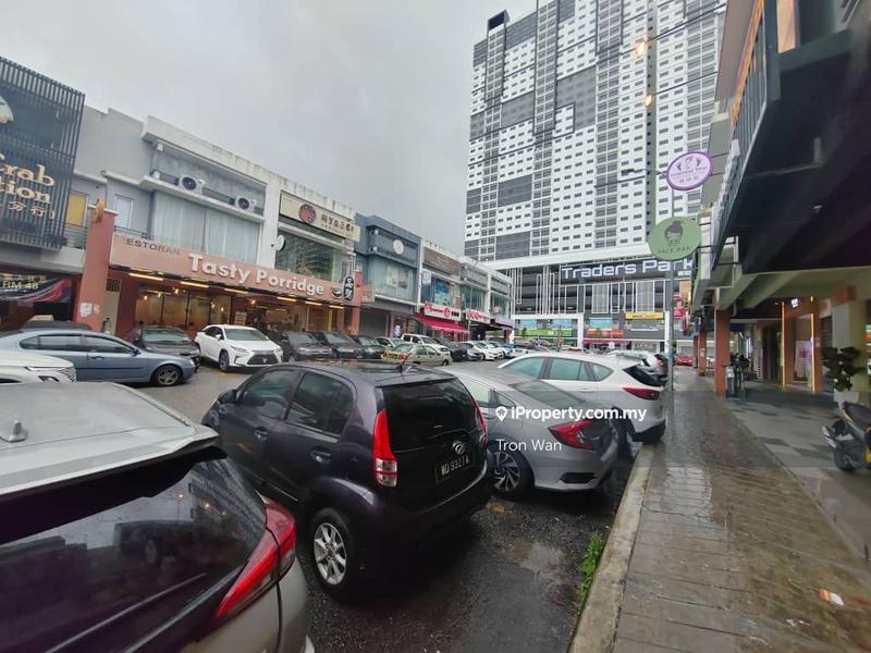 For Rent - CHERAS TRADER SQUARE G FLOOR