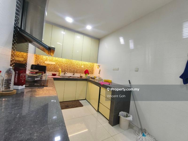 Rumah Berangkai 3 Tingkat untuk Dijual di Perdana Residence 2, Batu Caves oleh Vincent Goh - iProperty.com.my