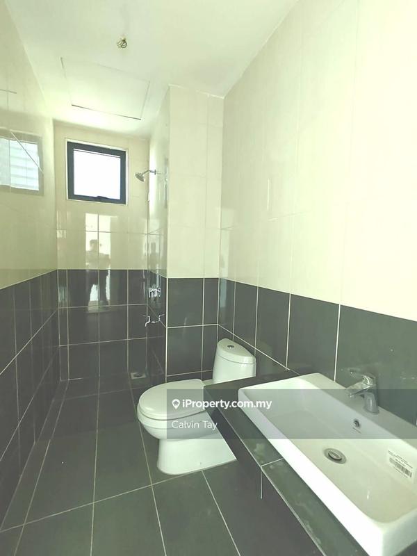 Condominium for Sale in Sapphire On The Park by Calvin Tay - iProperty.com.my