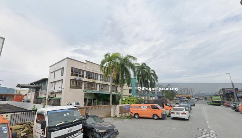 For Rent - Kawasan Perindustrian Batu Caves, Taman Sri Batu Caves, Gombak