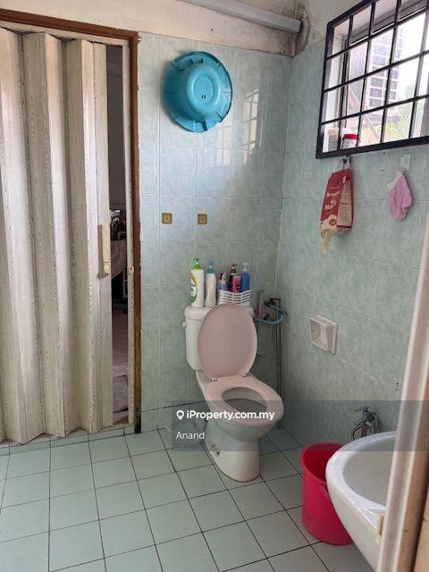 Rumah Berkembar untuk Dijual di Ukay Perdana, Ulu Kelang oleh Anand - iProperty.com.my