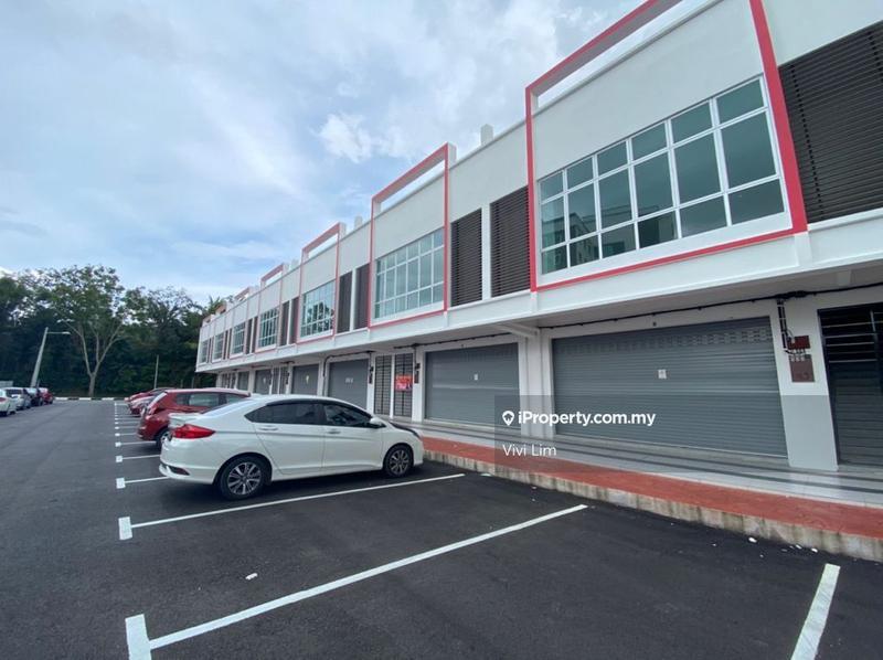 Shop / Office untuk Dijual di Taman Saujana, Kluang oleh Vivi Lim - iProperty.com.my