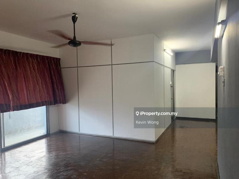 Pangsapuri untuk Dijual di Bangunan Choo Cheng Khay oleh Kevin Wong - iProperty.com.my