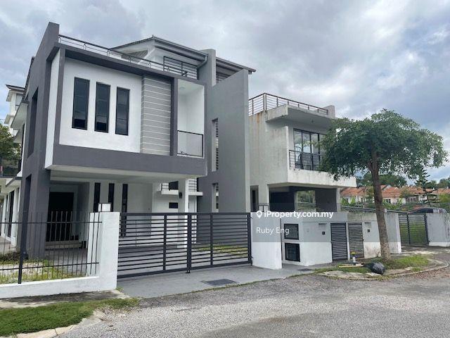 Rumah Berkembar untuk Dijual di Staffron Putra Heights,Bandar Country Homes, Rawang oleh Ruby Eng - iProperty.com.my
