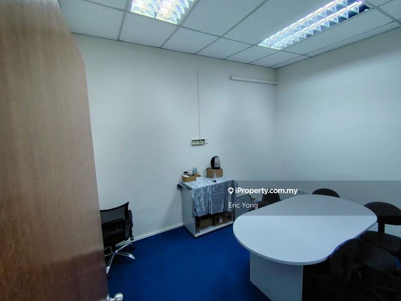 Shop for Rent in Taman Molek, Johor Bahru by Eric Yong - iProperty.com.my