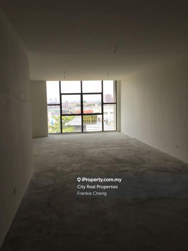 Shop for Sale in Taman Bukit Serdang, Seri Kembangan by Frankie Cheng - iProperty.com.my