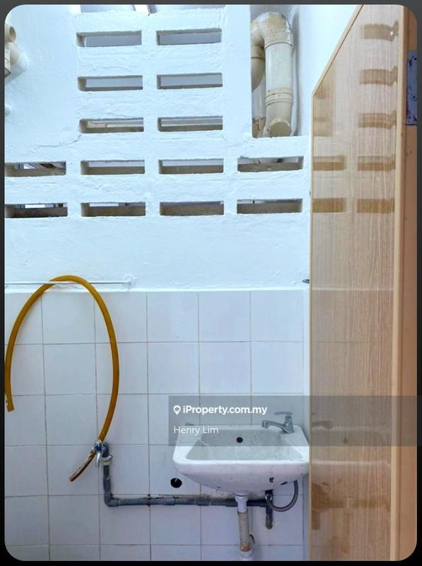 Flat for Rent in Flat Mahkota Cheras (L1 L2 L3 L4 L5) by Henry Lim - iProperty.com.my