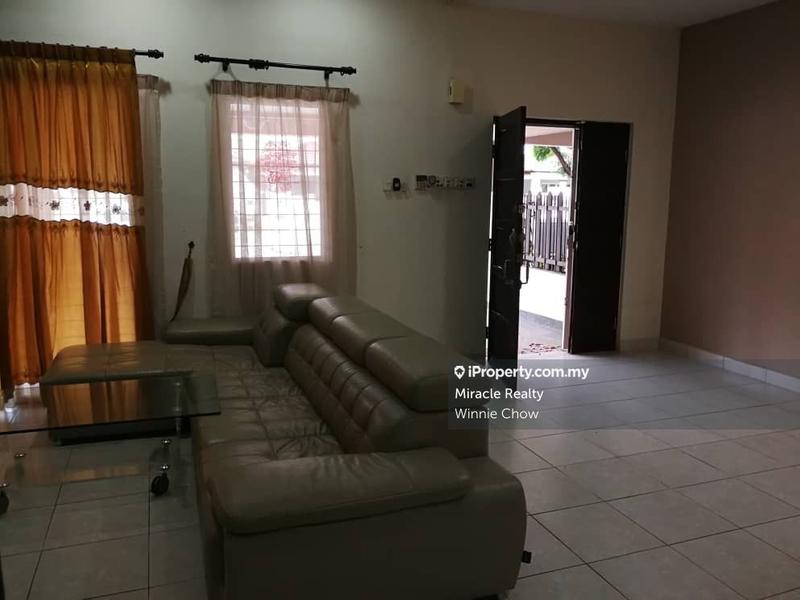 Rumah Berangkai 2 Tingkat untuk Dijual di 2 Storey House Canal Garden Kota Kemuning, Shah Alam oleh Winnie Chow - iProperty.com.my