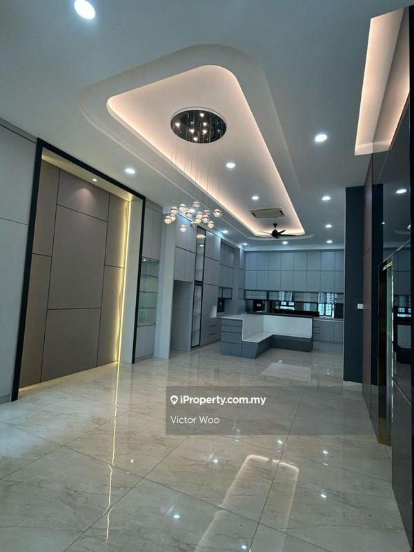 Banglo untuk Dijual di Country Heights Damansara, Kuala Lumpur oleh Victor Woo - iProperty.com.my