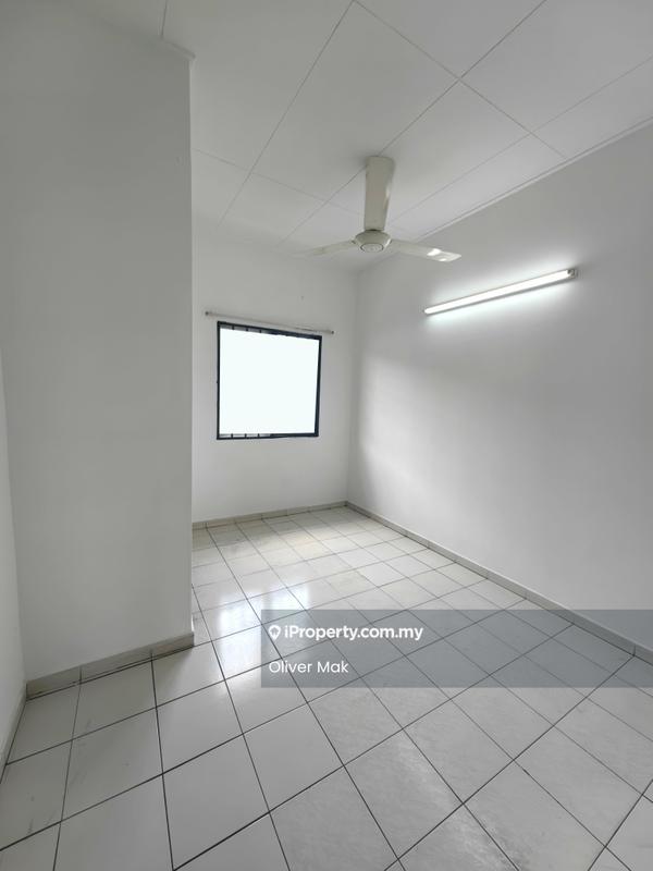 Terraced House for Sale in Bandar Puteri Klang, Klang by Oliver Mak - iProperty.com.my
