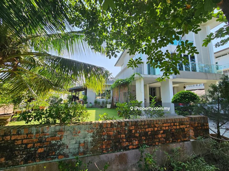 Banglo untuk Dijual di Putra Heights, Subang Jaya oleh Siti Beeb - iProperty.com.my