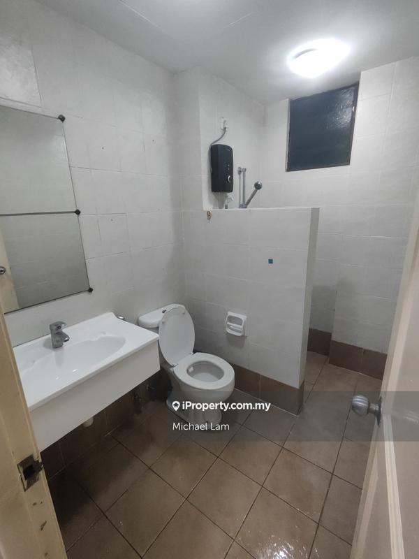 Kondominium untuk Dijual di Casa Tropicana oleh Michael Lam - iProperty.com.my