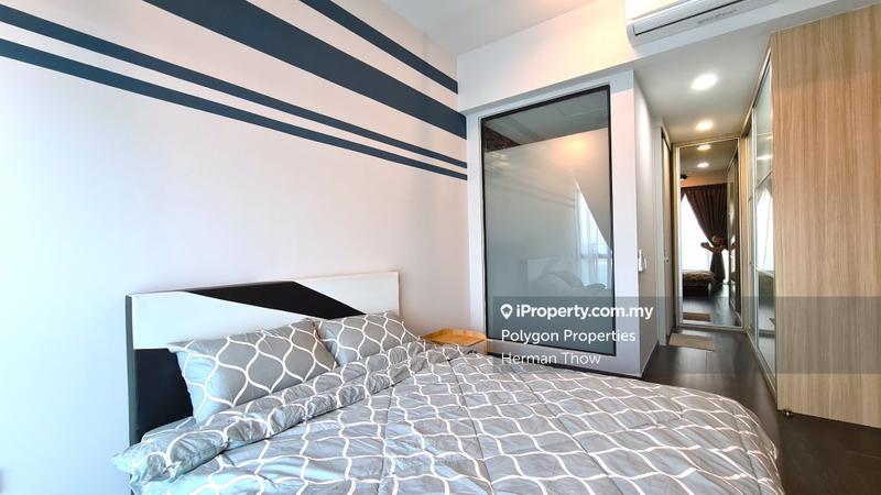 Masterroom, Wardrobe & Bathroom