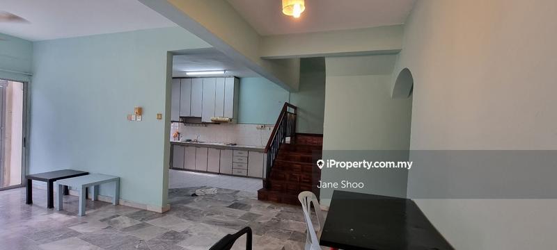 Townhouse for Sale in Taman Overseas Union (Taman Oug), Jalan Klang Lama (Old Klang Road) by Jane Shoo - iProperty.com.my