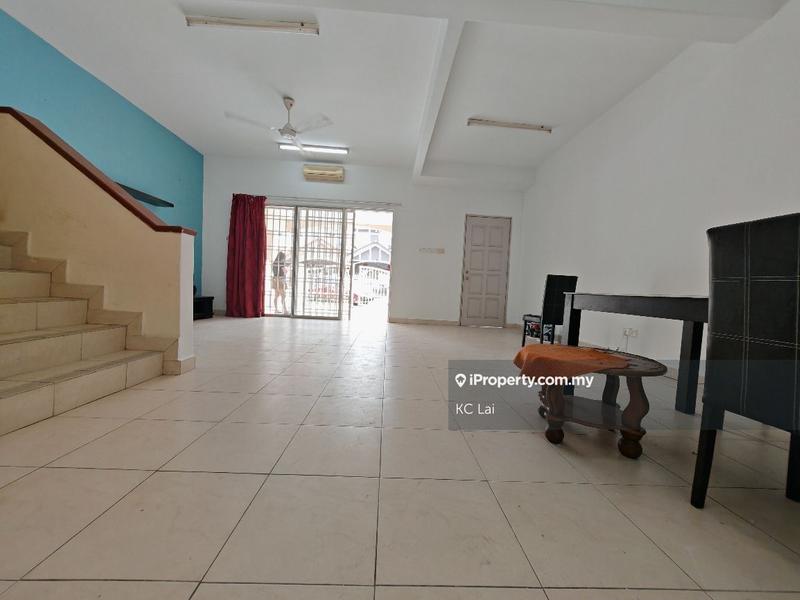Rumah Teres 2-Tingkat untuk Dijual di Garden City Homes, Seremban 2 oleh KC Lai - iProperty.com.my