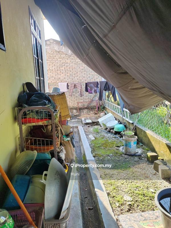 Rumah Berkembar untuk Dijual di Taman Desa Bahagia 11, Jalan Sungai Manik, Teluk Intan oleh Muni - iProperty.com.my