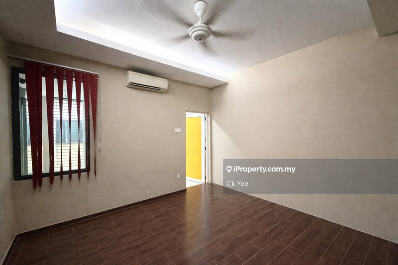Rumah Berangkai 3 Tingkat untuk Dijual di Taman Esplanad, Bukit Jalil oleh Ck Yee - iProperty.com.my