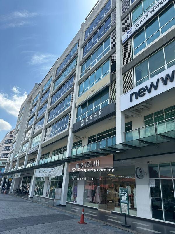 For Sale - Ground Floor Shop Lot for Sale at Ostia Bangi Business Avenue