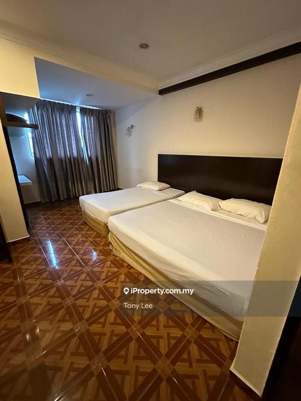 Apartment for Sale in Glory Beach Resort by Tony Lee - iProperty.com.my