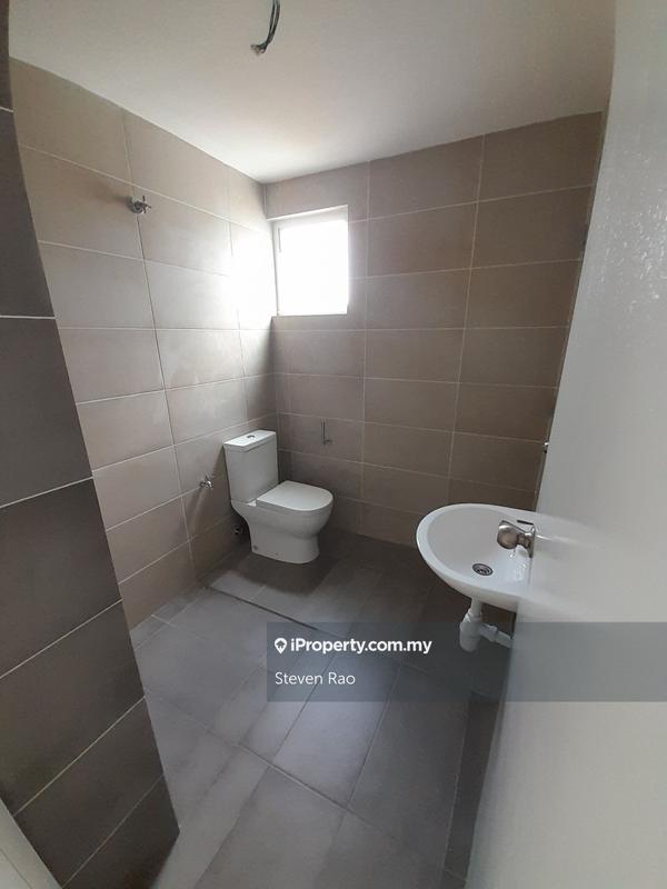 Townhouse for Sale in Cybersouth City, Dengkil by Steven Rao - iProperty.com.my