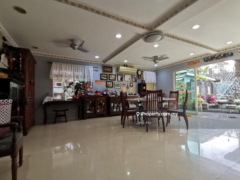Rumah Berkembar untuk Dijual di SS3, Petaling Jaya oleh Jess Ho - iProperty.com.my