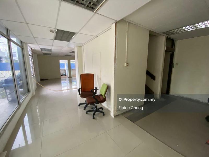 Gudang untuk Disewa di Petaling Jaya, Selangor oleh Elaine Chong - Interior - iProperty.com.my