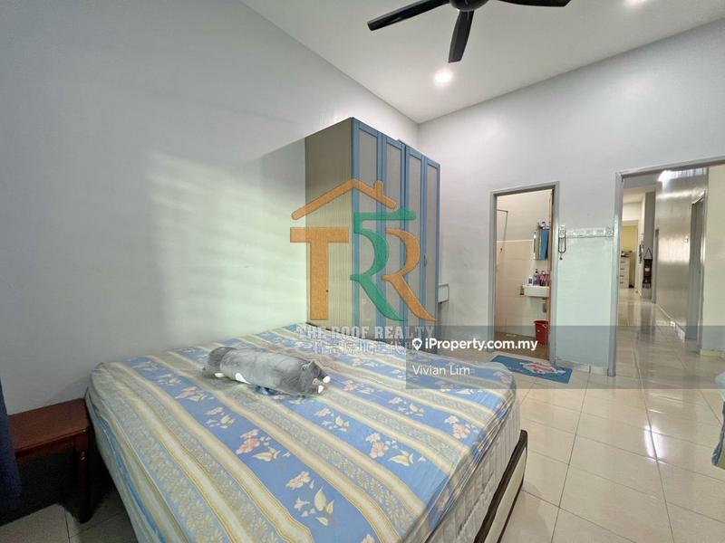 Rumah Berangkai 1 Tingkat untuk Dijual di Taman Parit Bakar, Muar oleh Vivian Lim - iProperty.com.my