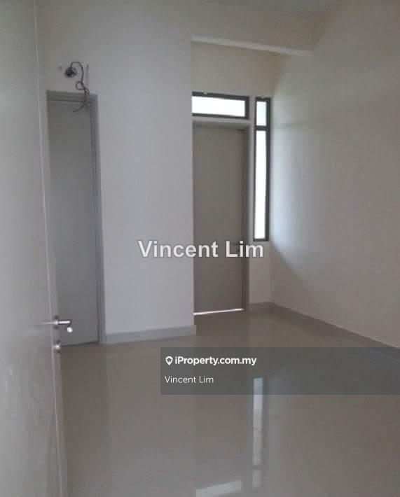 Rumah Berangkai 3 Tingkat untuk Dijual di D island Residence, Puchong oleh Vincent Lim - iProperty.com.my