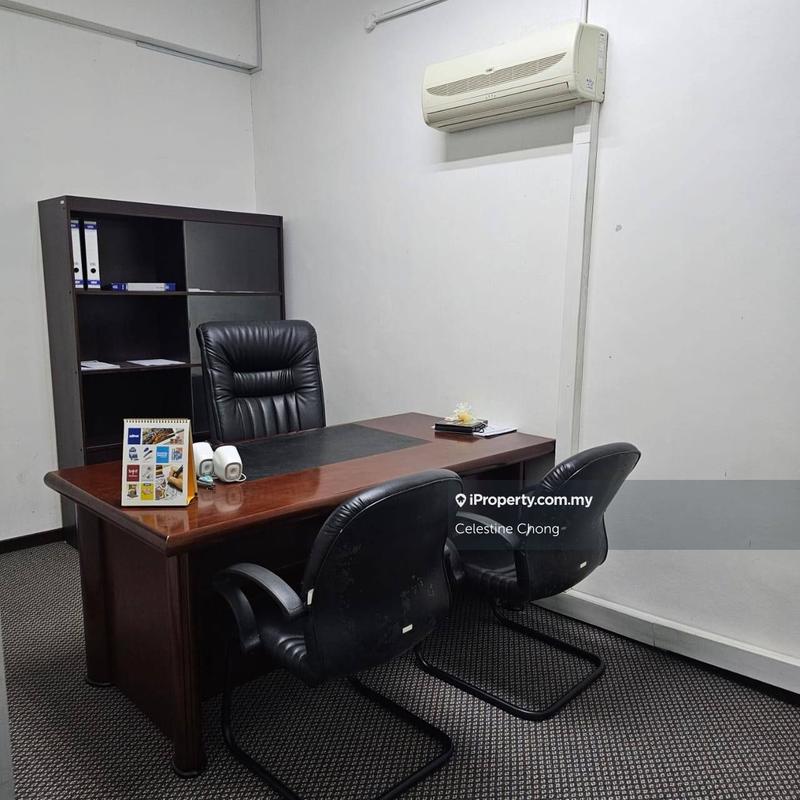 For Rent - Bangi Seksyen 9 1st Floor OFFICE Fully Furnish for RENT