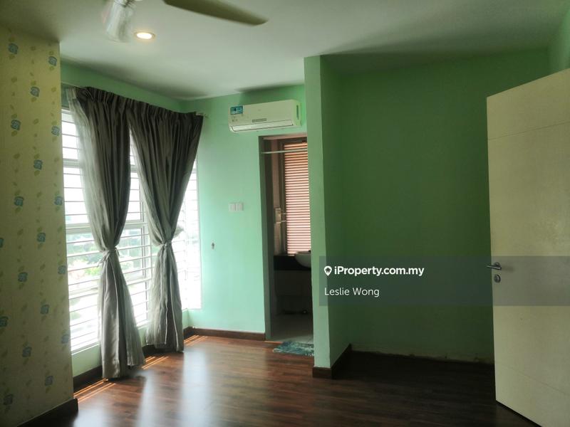 Rumah Berkembar untuk Dijual di Bukit Rahman Putra, Sungai Buloh oleh Leslie Wong - iProperty.com.my