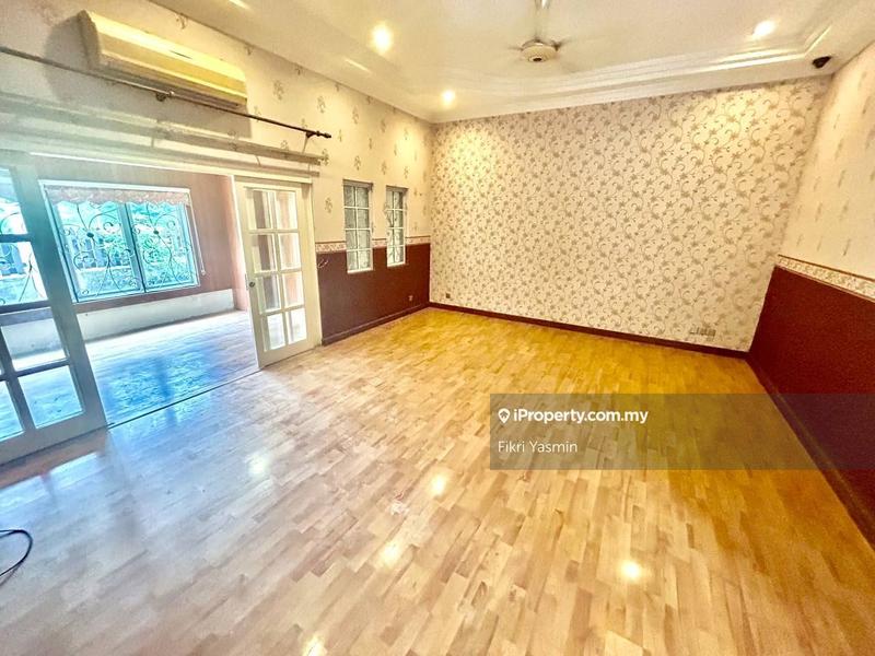 Rumah Berkembar untuk Dijual di Seksyen 7, Shah Alam oleh Fikri Yasmin - iProperty.com.my