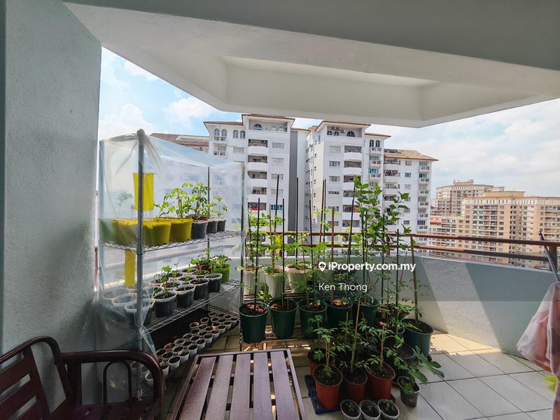 For Sale - Endah Ria