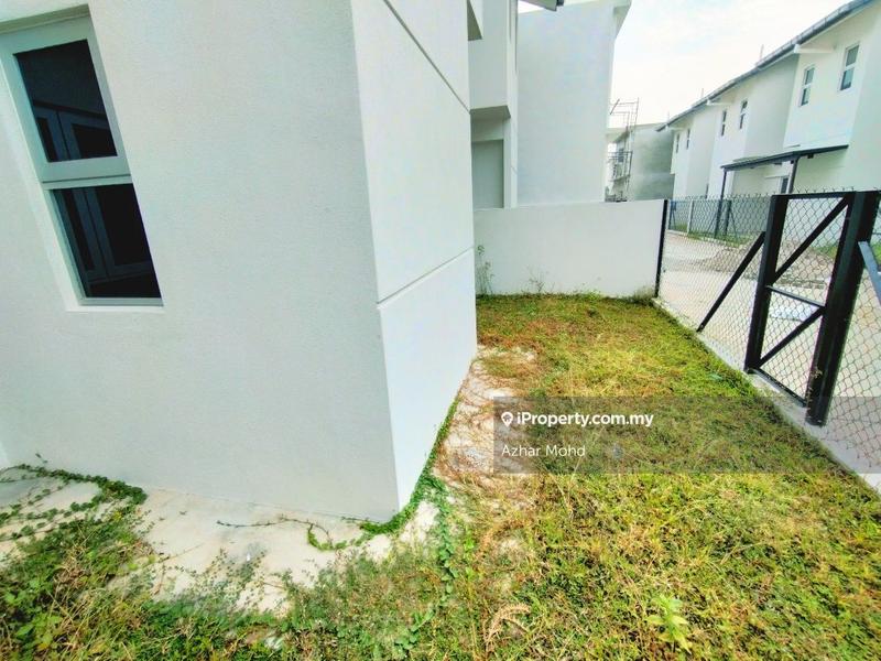 Rumah Teres 2-Tingkat untuk Dijual di Kota Warisan, Sepang oleh Azhar Mohd - iProperty.com.my