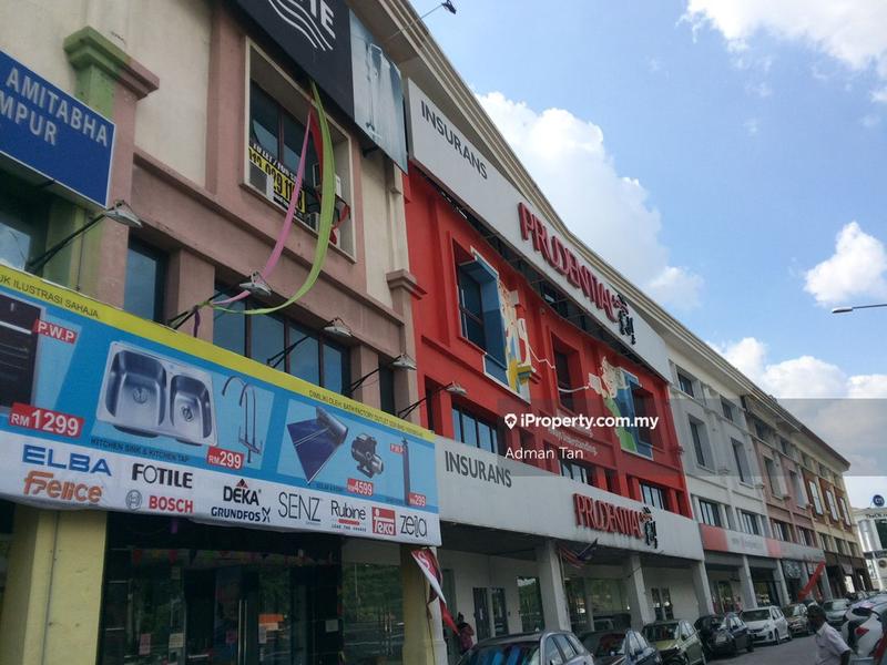 Shop / Office untuk Dijual di Petaling Jaya, Selangor oleh Adman Tan - iProperty.com.my