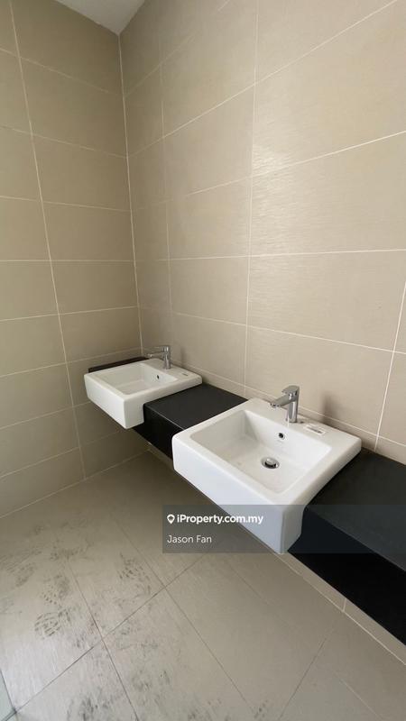 Rumah Berkembar untuk Dijual di Canary Garden, Bandar Bestari, Klang oleh Jason Fan - iProperty.com.my