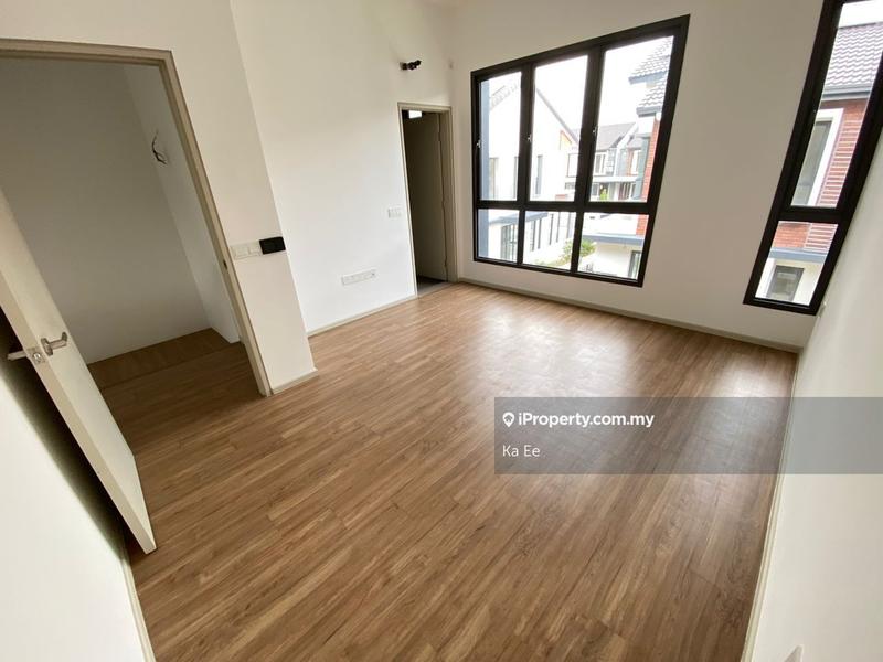 Rumah Teres 2-Tingkat untuk Dijual di Denai Alam, Shah Alam oleh Ka Ee - iProperty.com.my