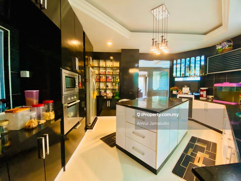 2.5-storey Terraced House for Sale in Laman Oakleaf, Ampang by Amrul Jamaludin - iProperty.com.my