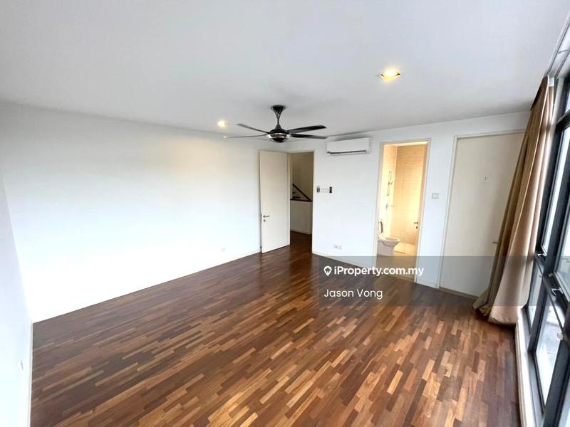 Rumah Teres 3-Tingkat untuk Dijual di Taman Tasik Damai, Sungai Besi oleh Jason Vong - iProperty.com.my