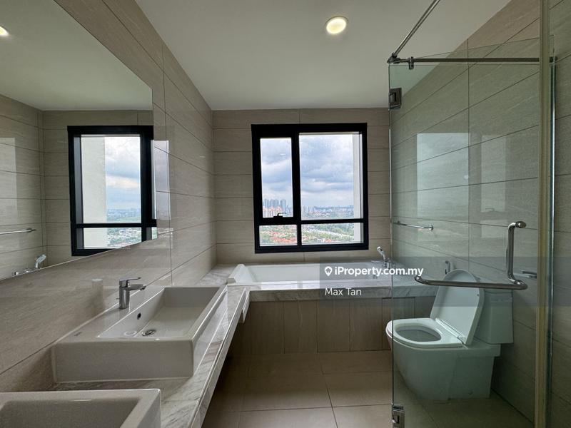 For Sale - Bayberry @ Tropicana Gardens